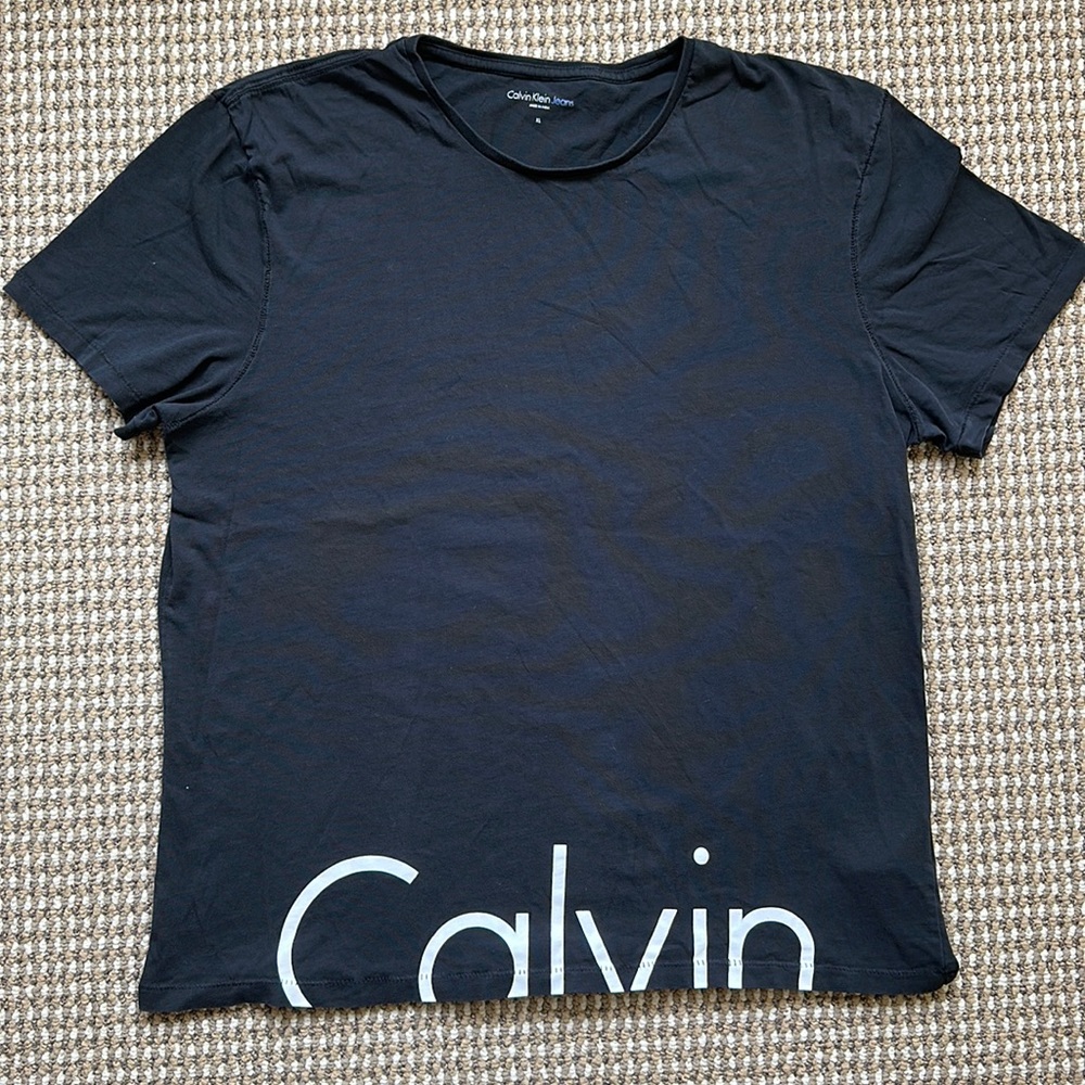 Calvin Klein Simple Black T-shirt. Size XL. Men’s.